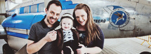 airport family baby photo shoot